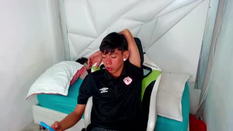 LIAR online show from April 18, 8:42 pm