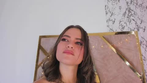 liaross online show from April 10, 9:52 pm