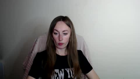 Lia online show from May 15, 11:29 am