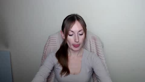 Lia online show from April 19, 2:29 pm