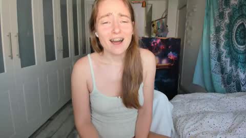 Sasha online show from April 14, 2:20 pm