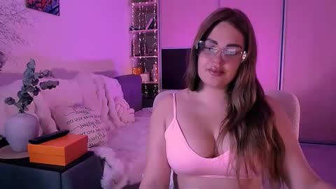 Snapshot of libra_mia chatting on September 15, 4:14 am libra_mia online show from September 15, 4:14 am