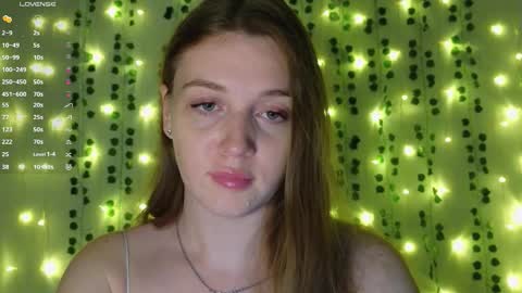 Snapshot of liebevol chatting on October 4, 7:33 pm Amelia Next stream Friday - start 1500-1600 UTC online show from October 4, 7:33 pm