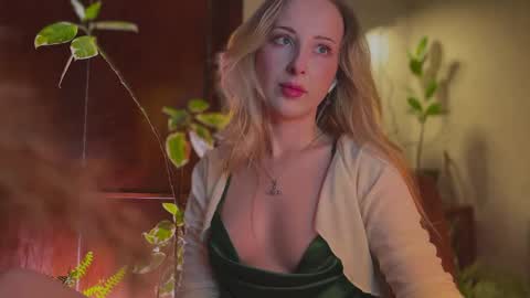 its my birthday today so im offline  but id be so happy if you felt like sending me a birthday love while im away  online show from March 2, 6:47 pm