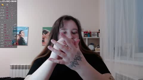 light_lunaa online show from February 8, 11:55 am