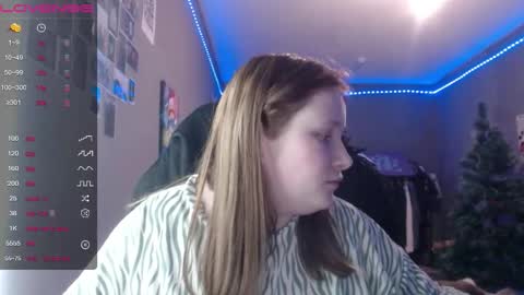 light_lunaa online show from January 14, 5:10 pm