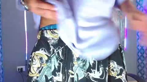 Daniel online show from April 21, 8:38 pm