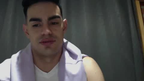 Snapshot of liiam_collins chatting on October 13, 10:01 pm liiam online show from October 13, 10:01 pm