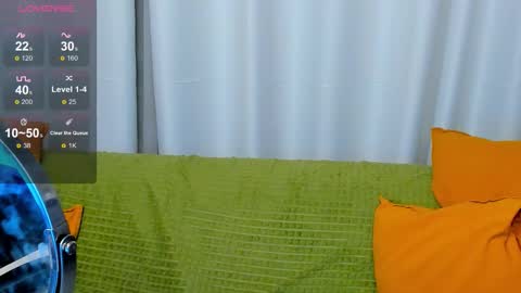 Snapshot of lika_haris chatting on October 16, 7:02 pm Lika online show from October 16, 7:02 pm