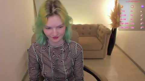 lika_sky online show from May 21, 6:20 am