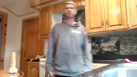 St pierre online show from October 26, 4:06 pm