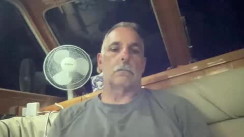 likefhot online show from November 17, 4:59 am