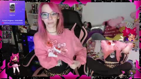 LikeMyAshe online show from April 14, 8:06 am