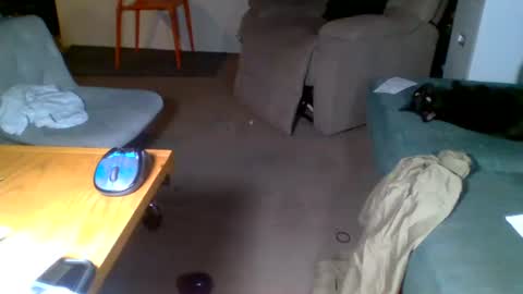 likerightnow online show from April 24, 8:49 am