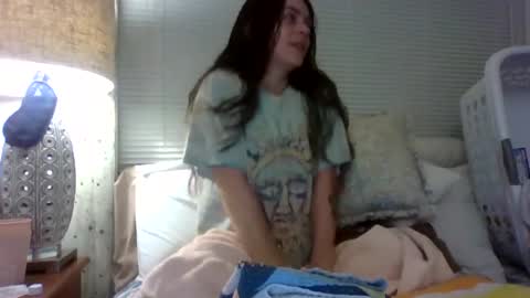 Lily Rose online show from July 7, 3:19 am