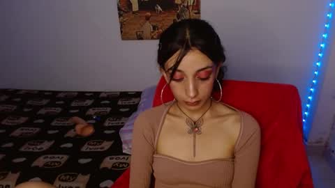 Lisaa online show from February 4, 8:02 am