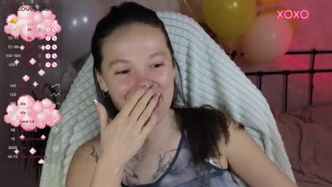 little moon online show from February 2, 9:11 pm