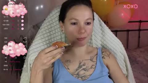 little moon online show from January 31, 7:11 pm