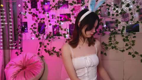 Snapshot of lil_raysss chatting on February 27, 4:35 am lil_raysss online show from February 27, 4:35 am
