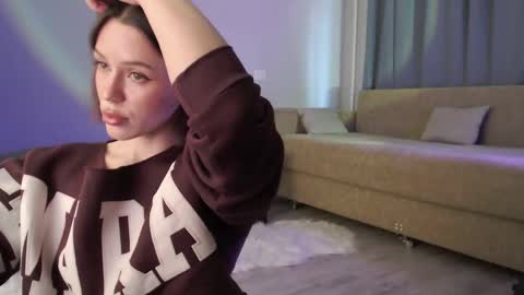 INST Lil happines s online show from March 24, 12:00 pm