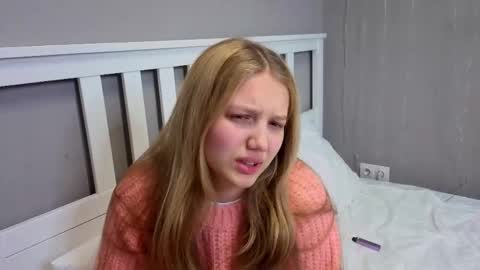 Emma online show from March 10, 11:36 am