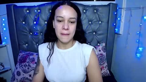 Snapshot of lila_gummy_ chatting on February 17, 11:34 am online show from February 17, 11:34 am