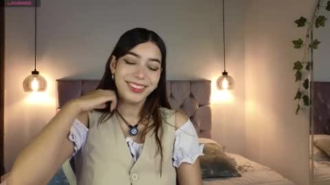 lila_min online show from September 29, 1:54 pm