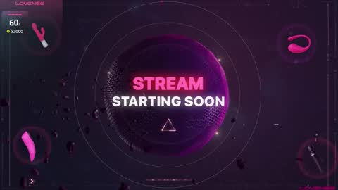 lilah_ts online show from February 1, 6:40 pm