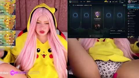 Snapshot of lilapop__ chatting on October 11, 12:43 pm Lila online show from October 11, 12:43 pm