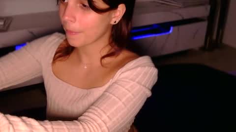 Rebecca online show from November 4, 5:53 am