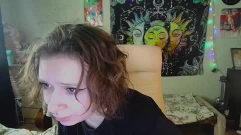 Lil online show from October 7, 10:22 am