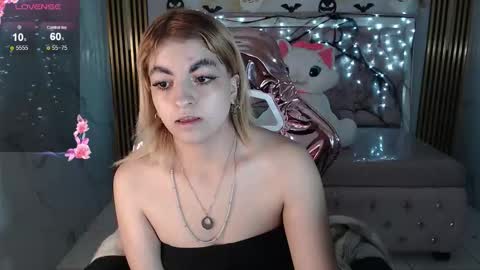 Lili online show from October 15, 4:16 am