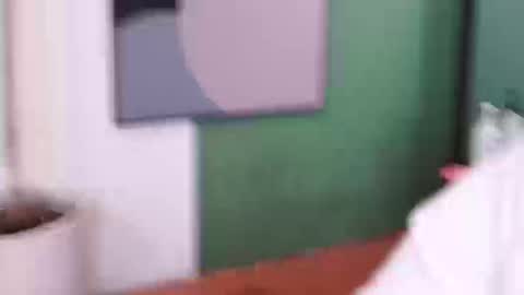 Lili  online show from March 25, 1:18 pm