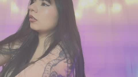 Snapshot of lili_tay chatting on October 15, 8:20 pm Lili online show from October 15, 8:20 pm