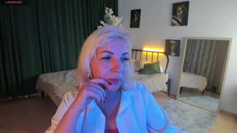 Lilia online show from October 21, 11:04 am