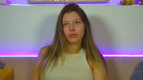 Snapshot of liliabianca chatting on September 27, 8:12 am Mia online show from September 27, 8:12 am