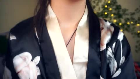 Lilian online show from September 12, 8:05 am