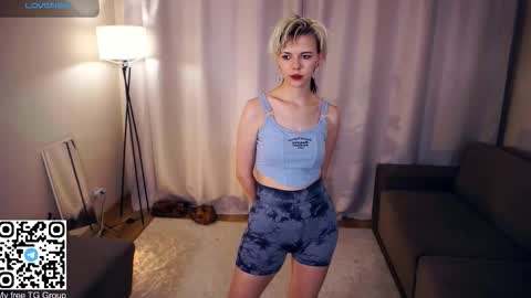 Lilian online show from September 27, 7:28 am