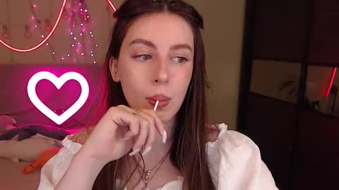 Lilu online show from November 29, 2:41 am