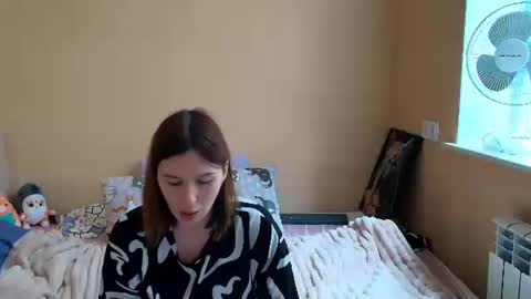 liliawoolf online show from October 8, 12:22 pm