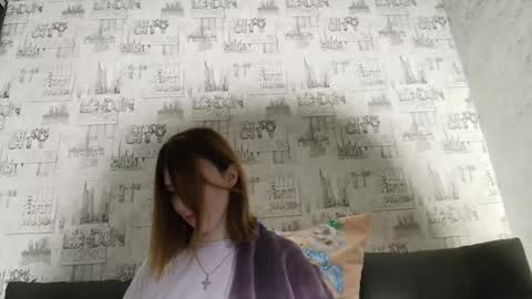 liliawoolf online show from September 20, 6:44 pm