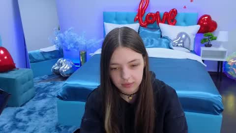 Lili Bakery online show from February 17, 2:53 am