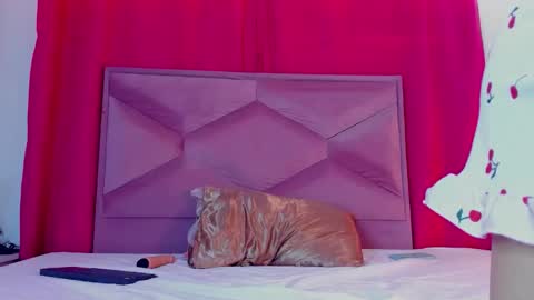 Lilibet online show from March 13, 1:03 pm