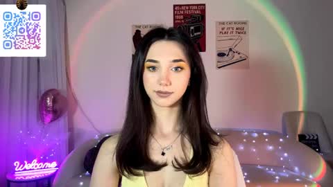 Lina online show from May 5, 10:26 pm