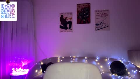 Lina online show from April 5, 10:51 pm