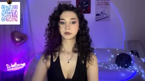 Lina online show from June 2, 10:23 pm
