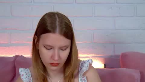 LiliLinn online show from June 16, 4:27 am