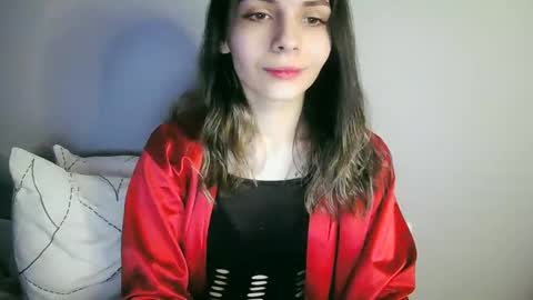 Snapshot of lilirose_x chatting on March 4, 6:18 pm lilirose online show from March 4, 6:18 pm