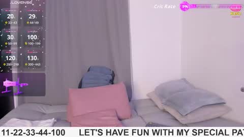 Snapshot of lilirouse chatting on October 18, 10:19 am lilirouse online show from October 18, 10:19 am