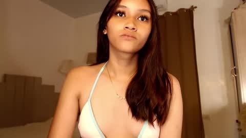 Snapshot of lilit_sensual chatting on October 6, 5:47 am Chloe online show from October 6, 5:47 am